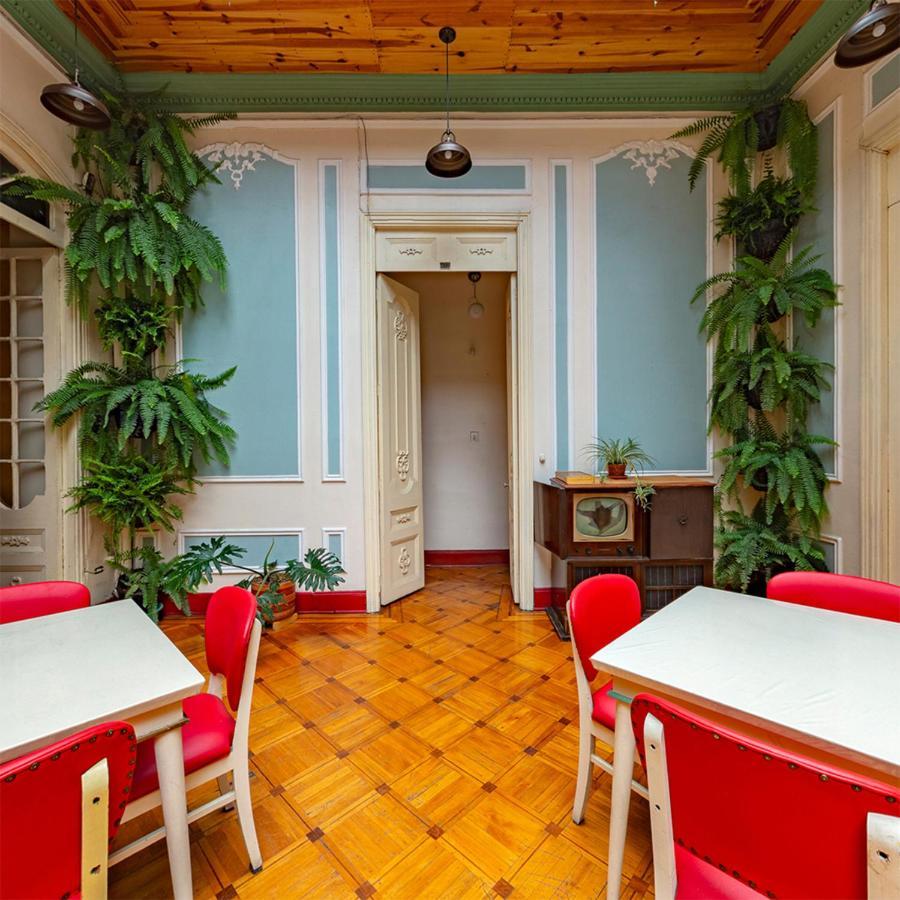 Hostal R10 โบโกตา ภายนอก รูปภาพ