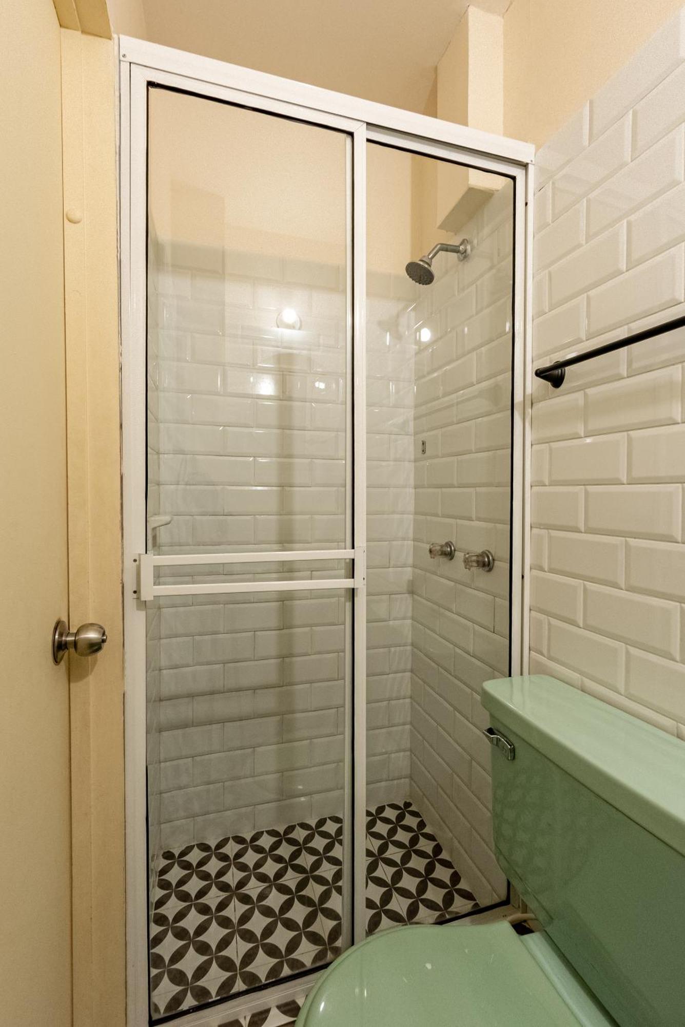 Hostal R10 โบโกตา ภายนอก รูปภาพ