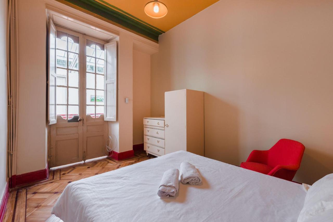 Hostal R10 โบโกตา ภายนอก รูปภาพ